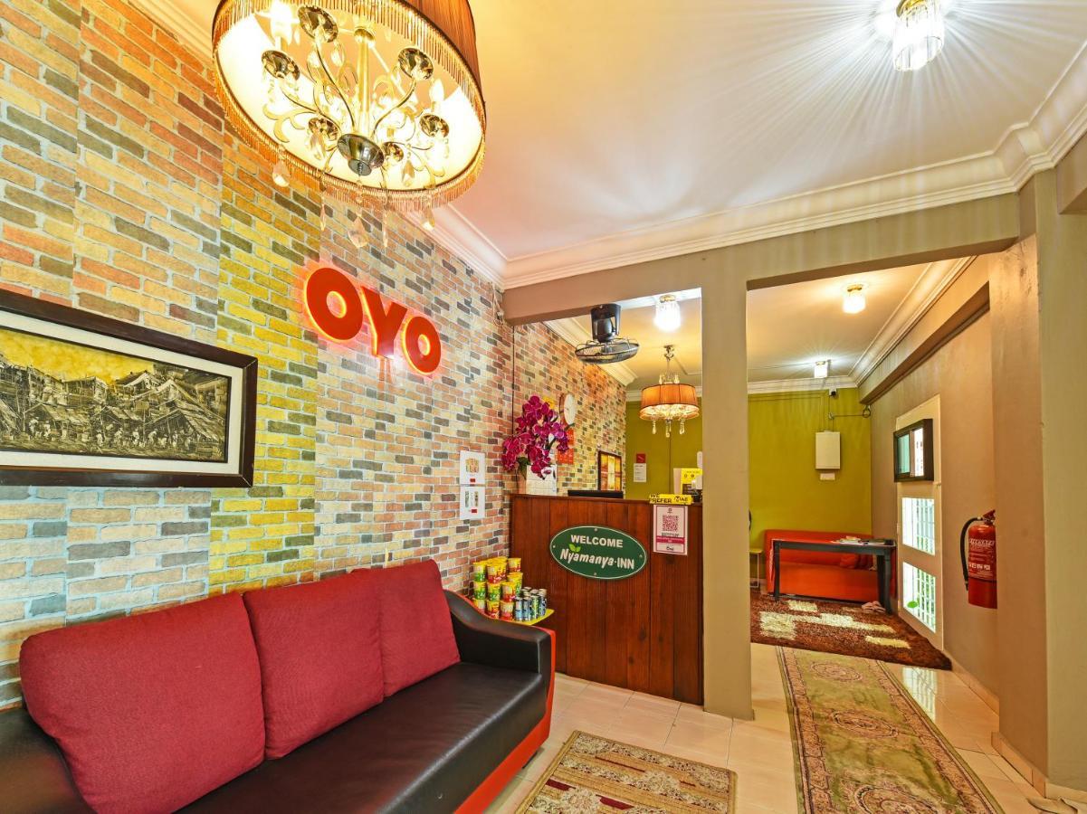 Oyo 90363 Nyamanya Inn Kuantan Exterior foto